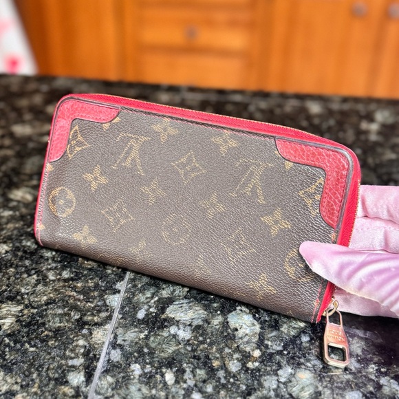MI4146 Authentic Louis Vuitton Retiro Monogram Continental Zippy Wallet - Picture 3 of 16